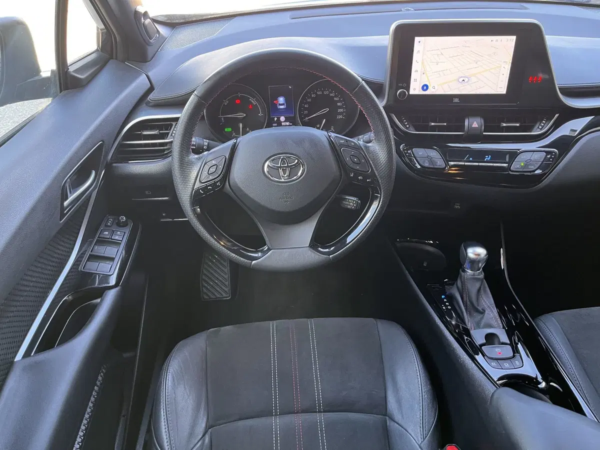 Toyota Toyota C-HR usata a Modena (9)