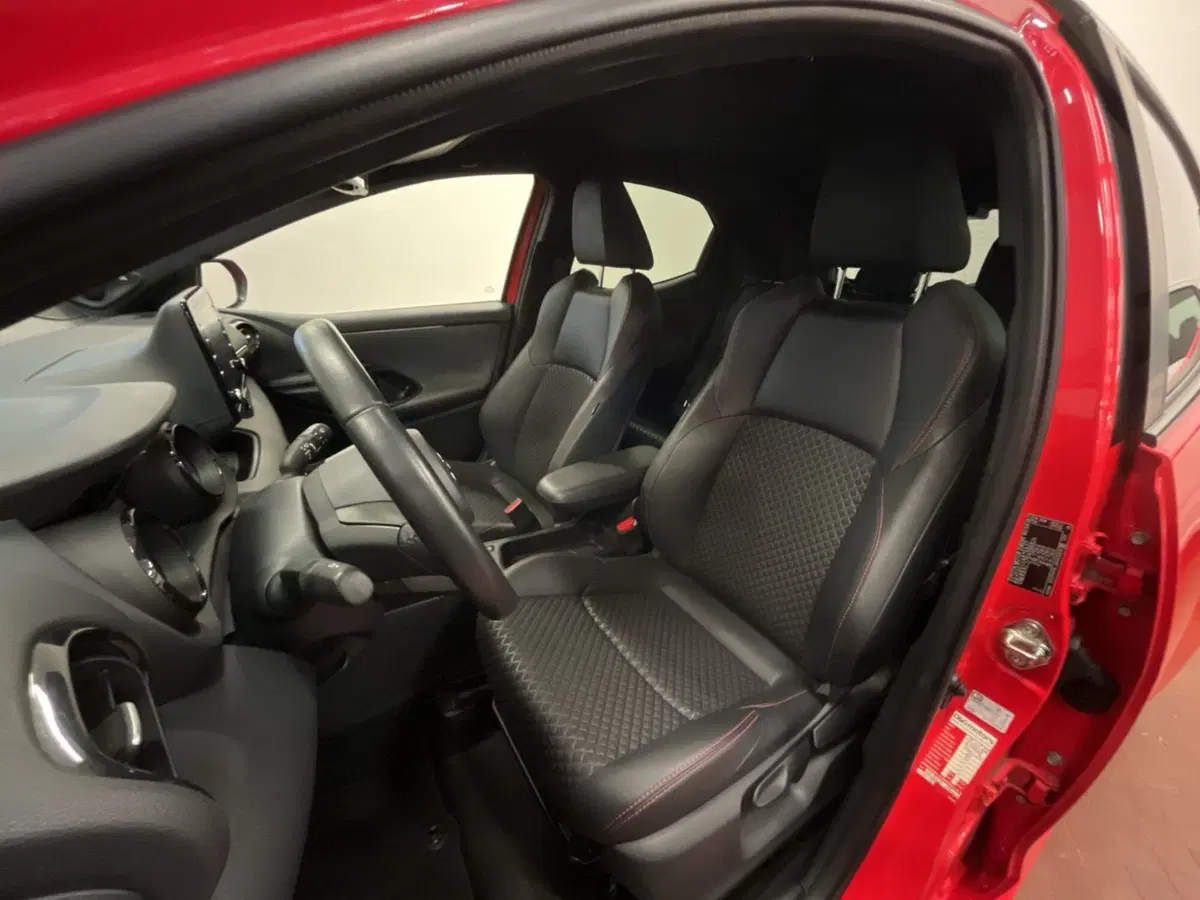 Toyota Yaris usata a Modena (7)