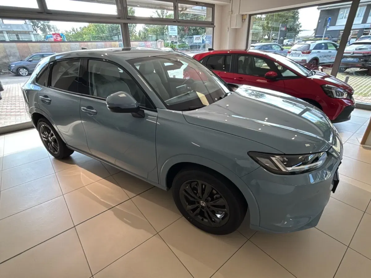 Honda ZR-V nuova a Bologna (2)