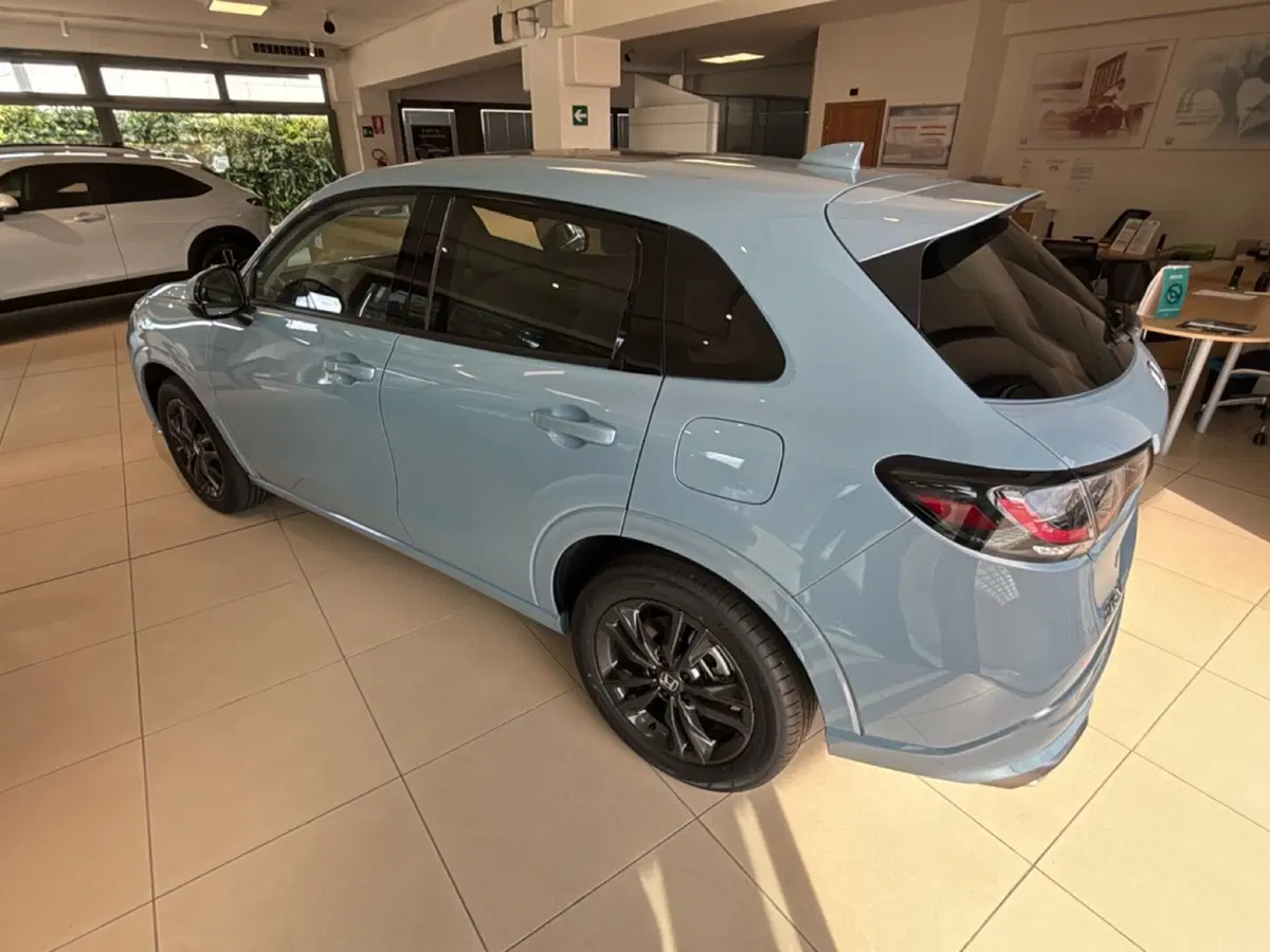 Honda ZR-V nuova a Bologna (5)