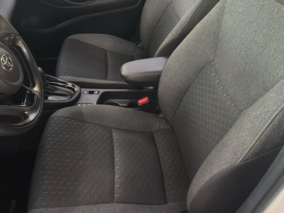 Toyota Yaris Cross usata a Bologna (8)