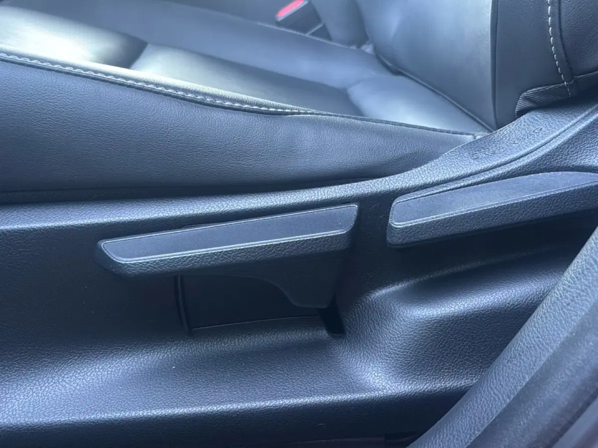 Lexus UX usata a Bologna (15)