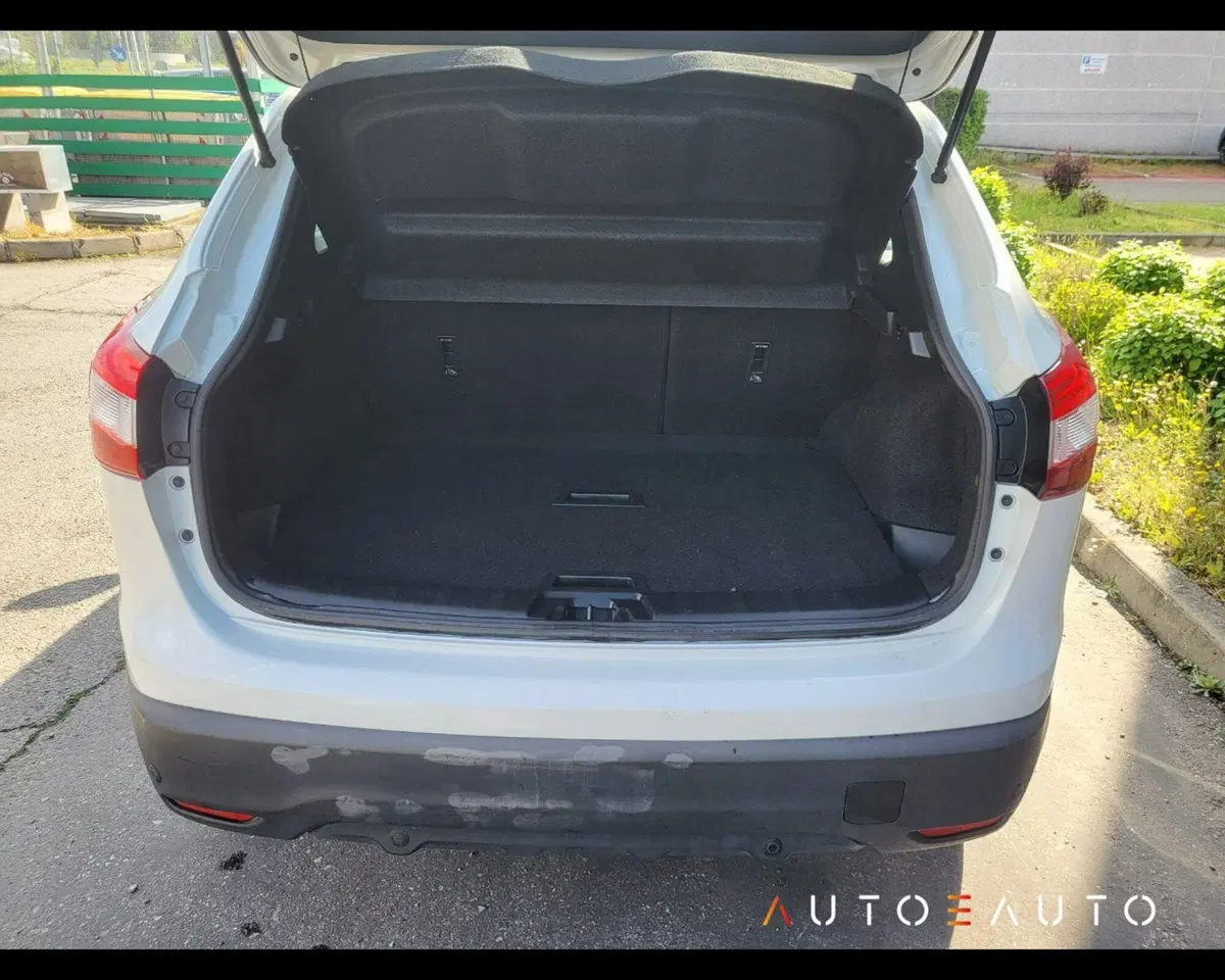 Nissan Qashqai usata a Reggio Emilia (10)