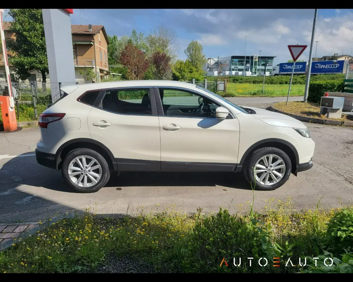 Nissan Qashqai usata a Reggio Emilia (4)