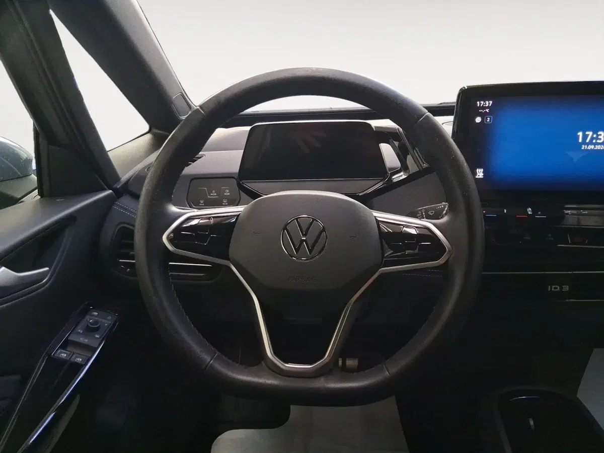 Volkswagen ID.3 usata a Bologna (6)