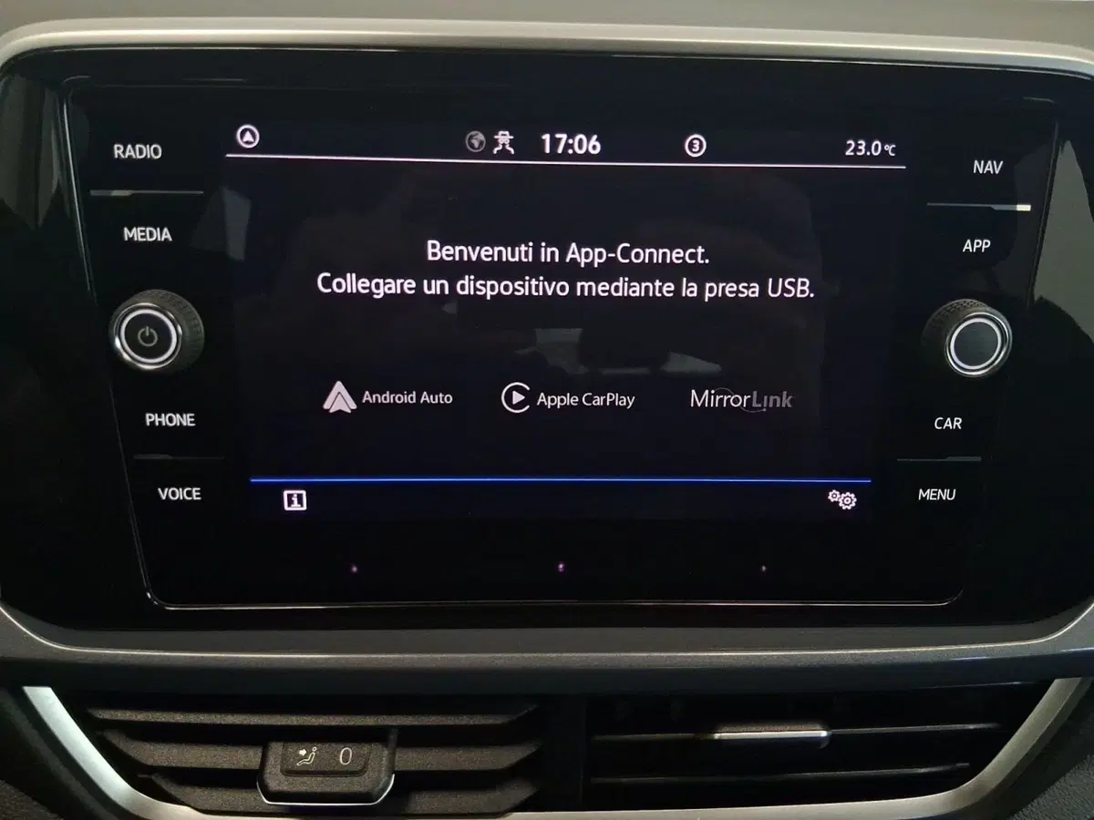 Volkswagen T-Roc usata a Bologna (15)