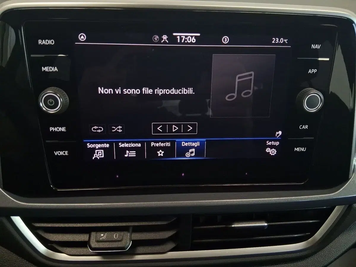 Volkswagen T-Roc usata a Bologna (16)