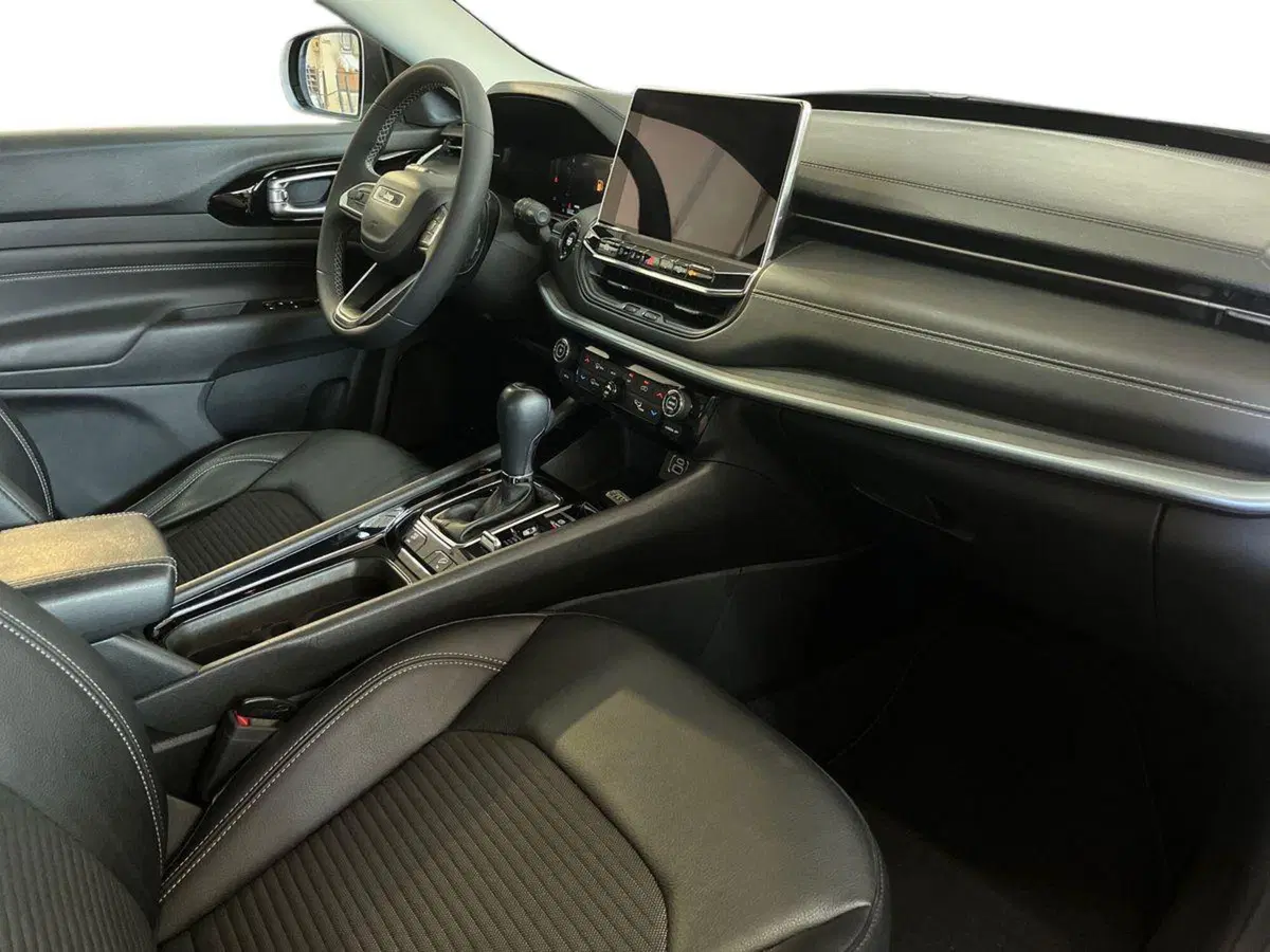 Jeep Compass usata a Taranto (9)
