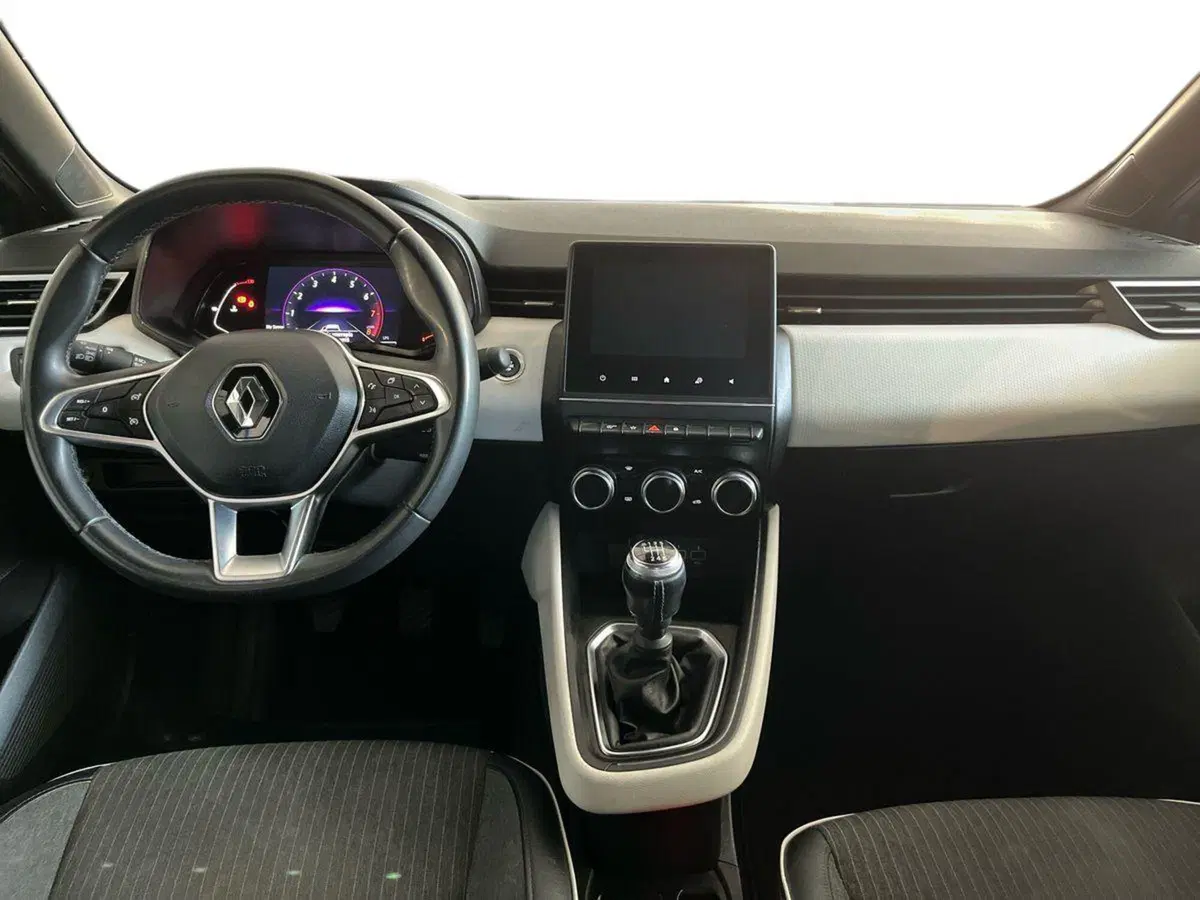 Renault Clio usata a Bari (8)
