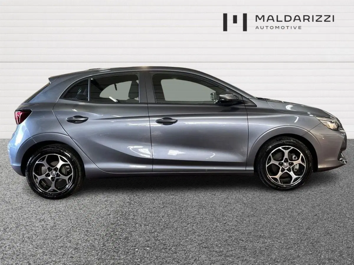 Mg MG3 usata a Bari (5)