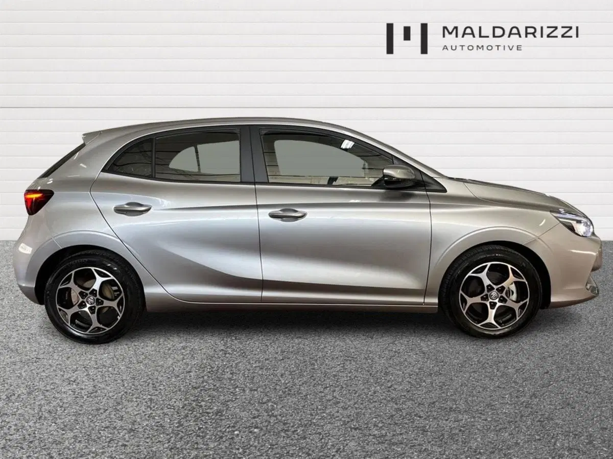 Mg MG3 usata a Bari (5)