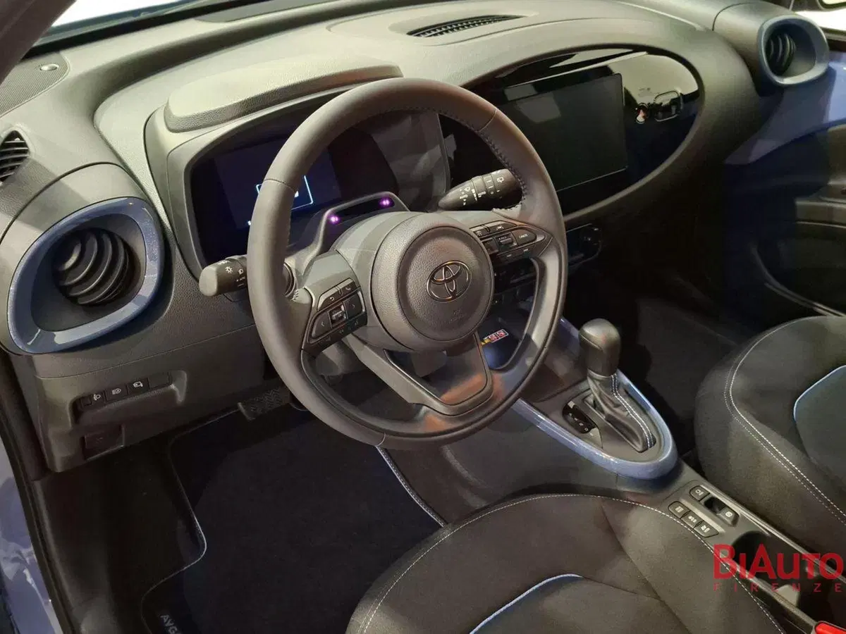 Toyota Aygo X nuova a Firenze (6)