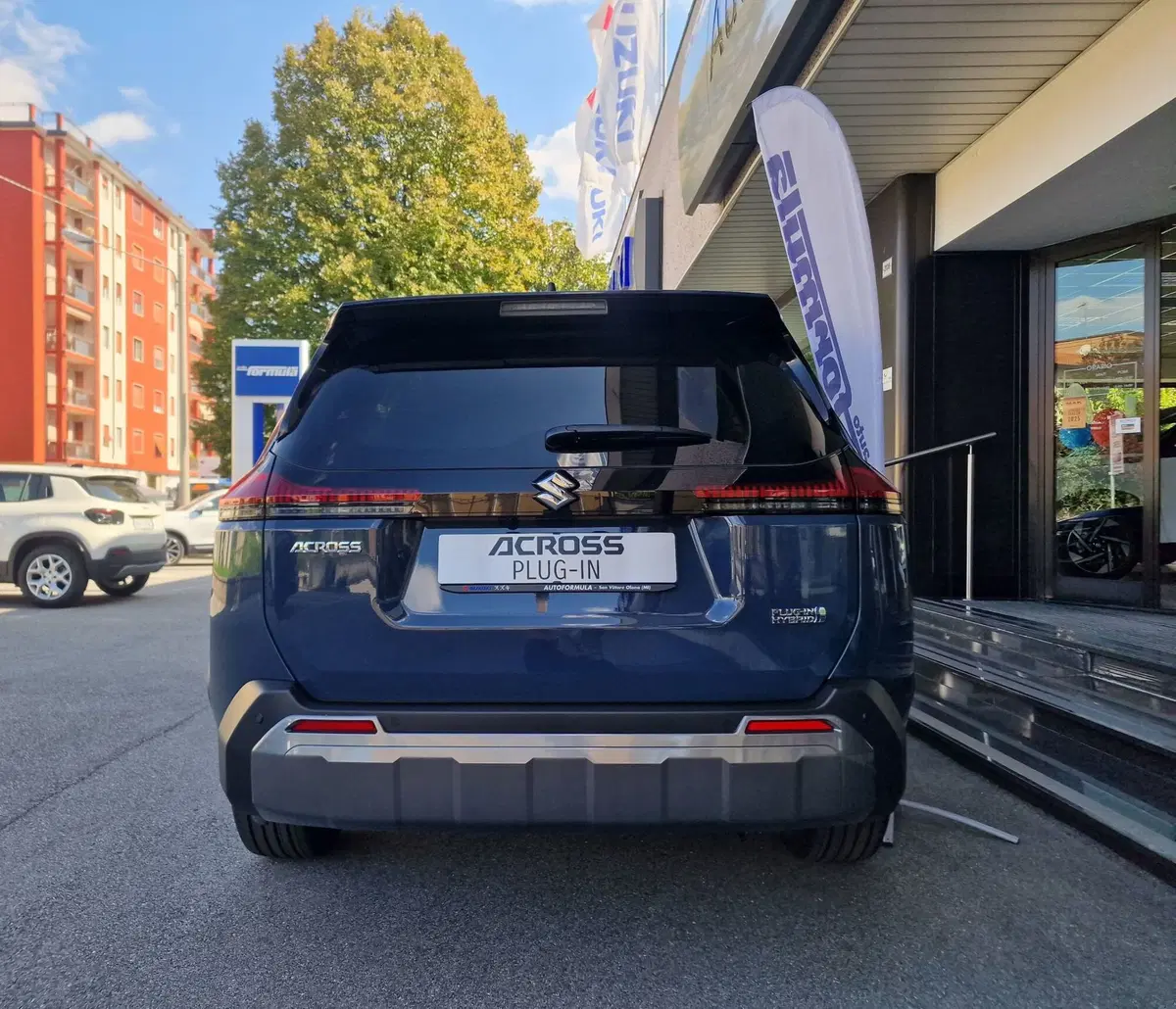 Suzuki Across nuova a Milano (5)