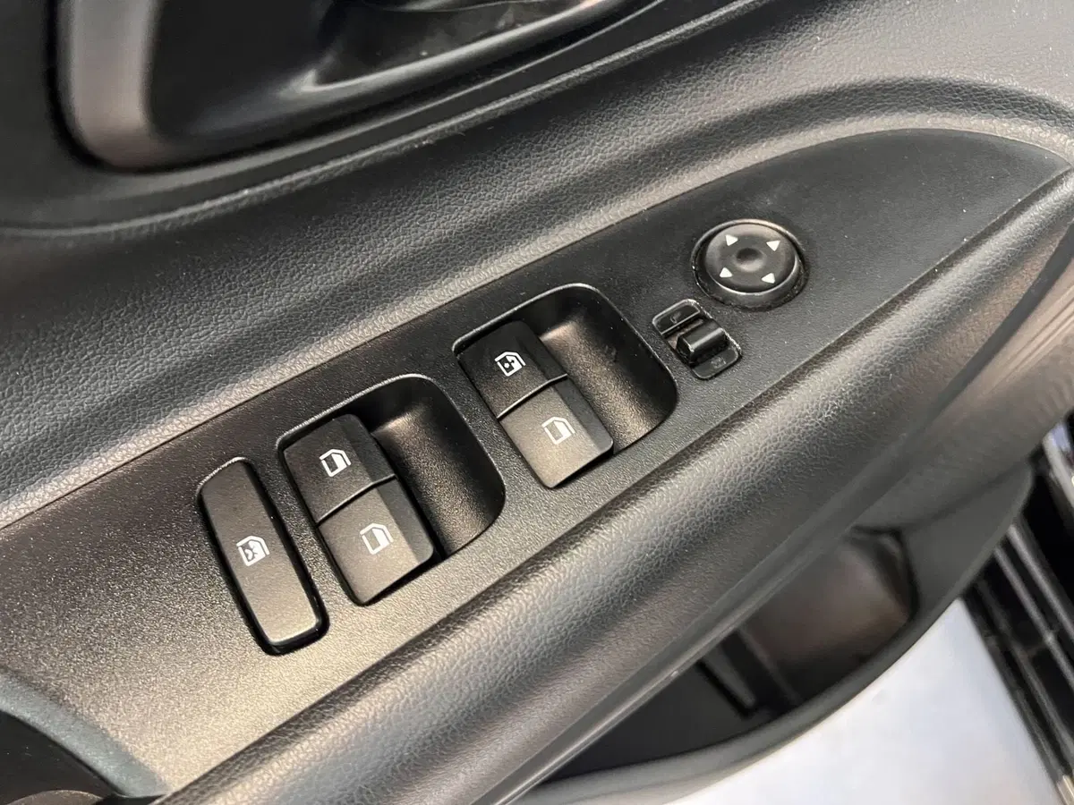 Hyundai i20 usata a Bari (12)