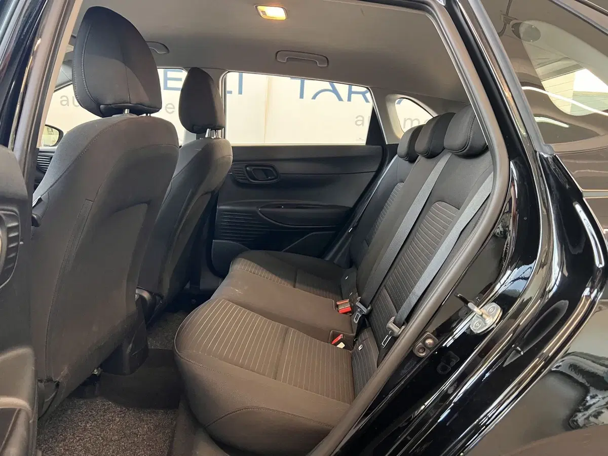 Hyundai i20 usata a Bari (16)
