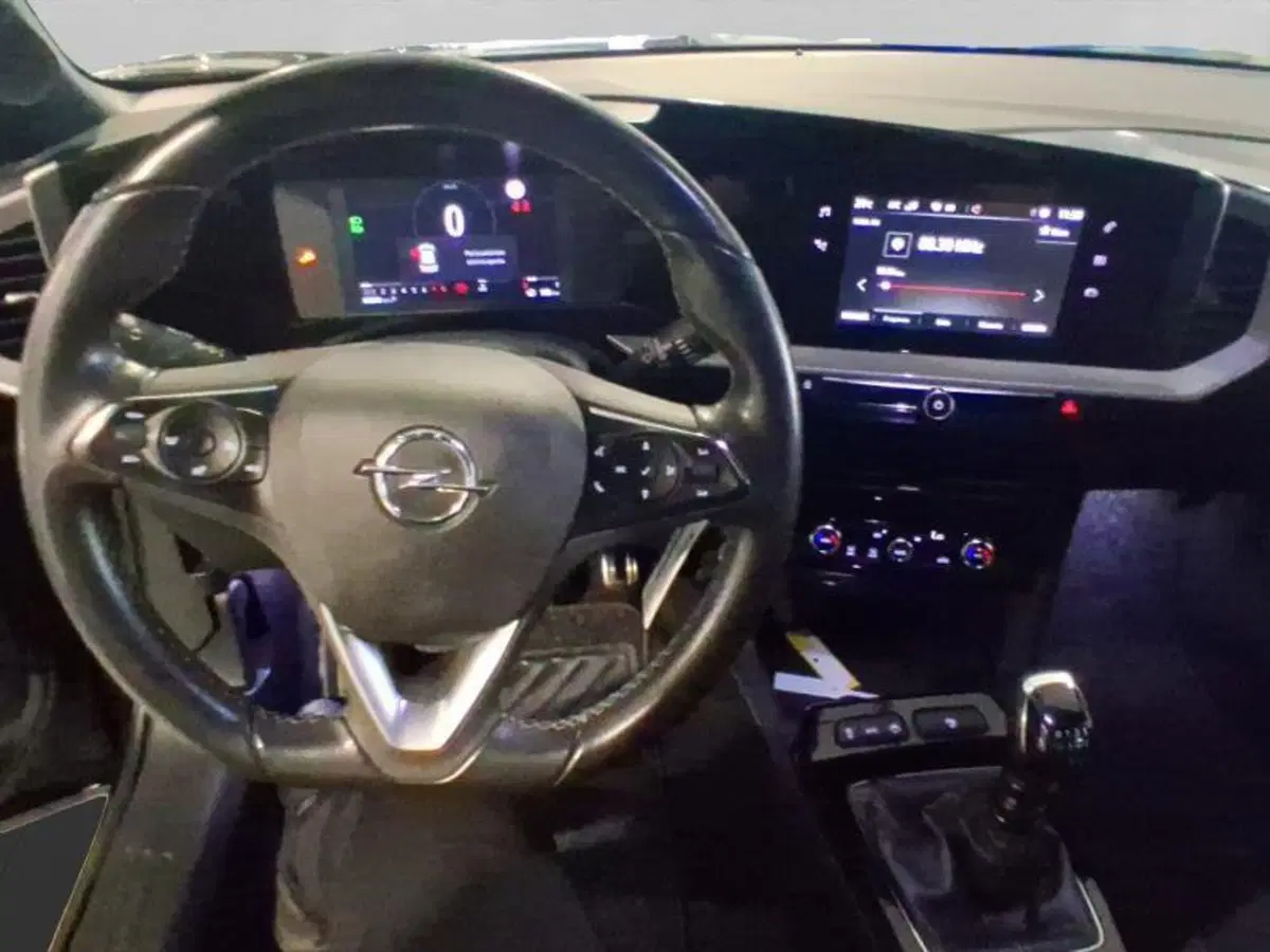 Opel Mokka usata a Genova (11)