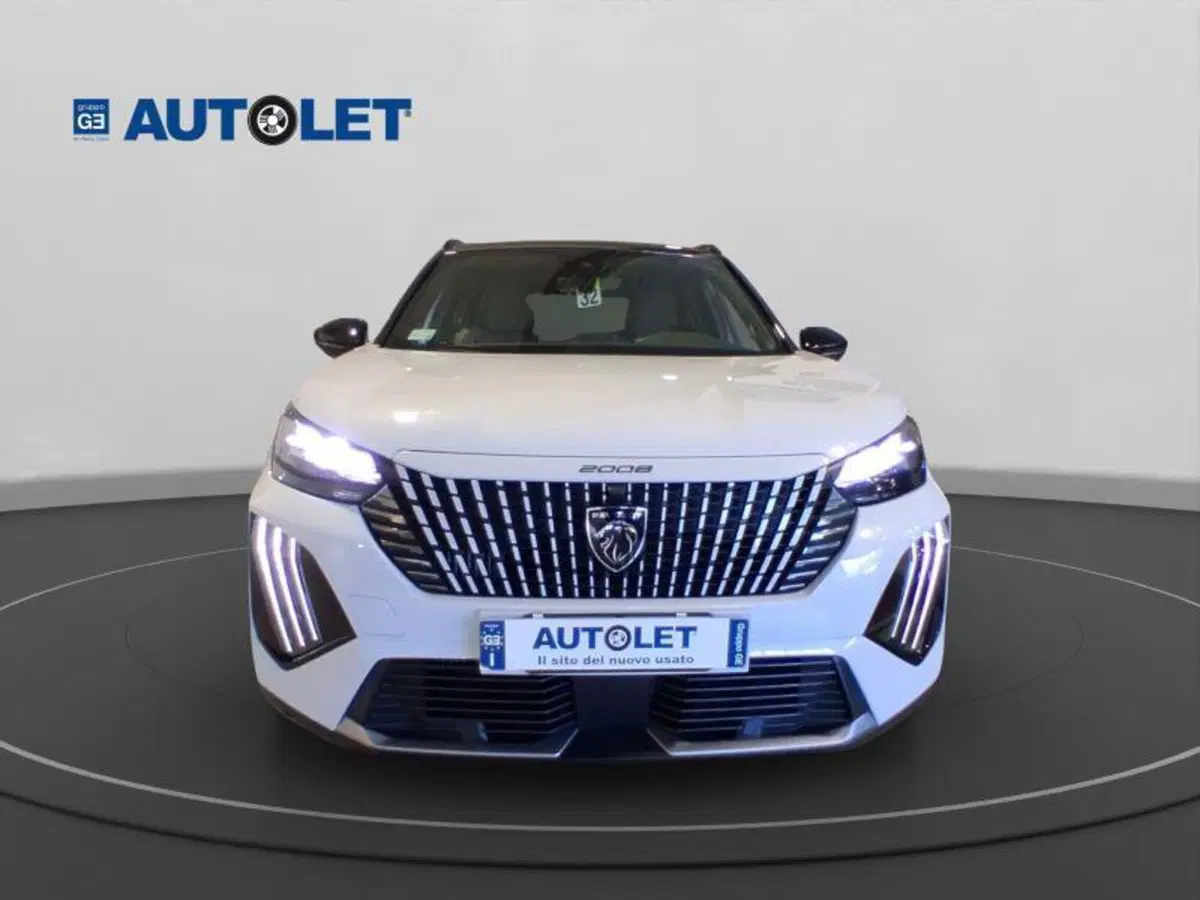 Peugeot 2008 usata a Genova (2)