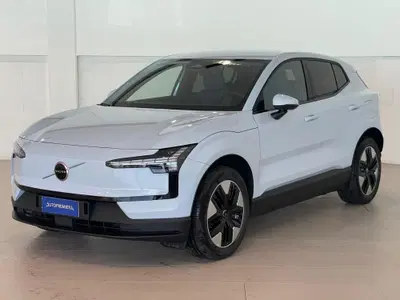 Volvo EX30 P5 Long Range electric Core rwd nuova a Como