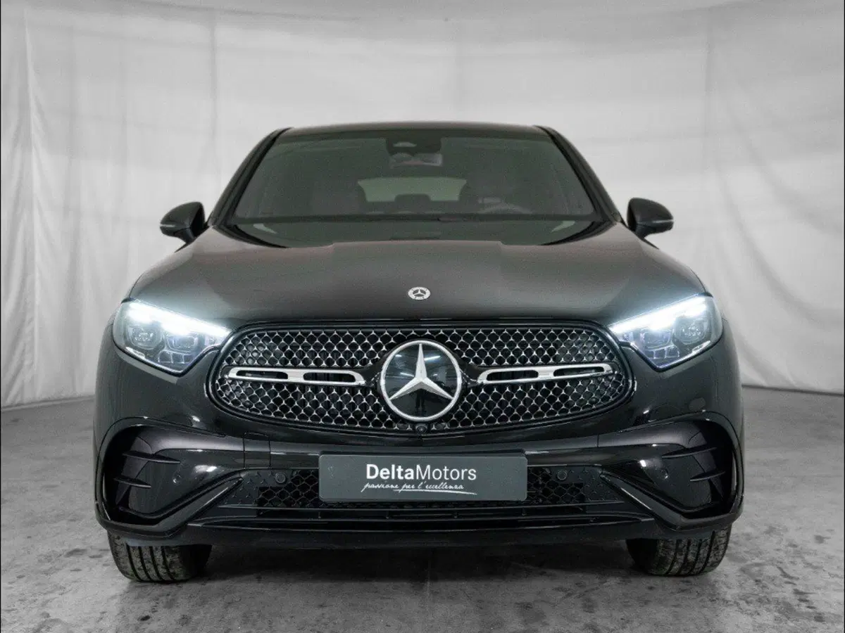 Mercedes-Benz GLC Coupé nuova a Macerata (7)