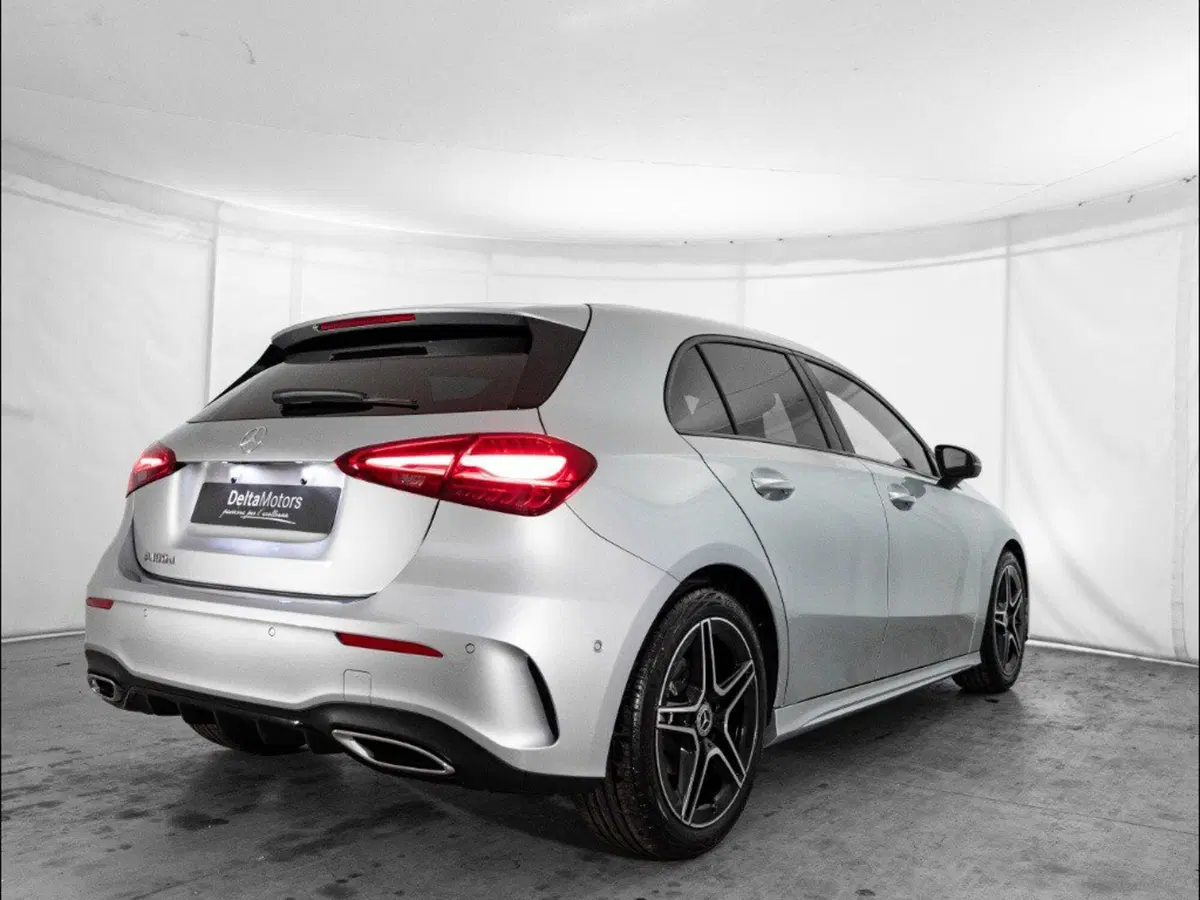 Mercedes-Benz Classe A nuova a Macerata (4)