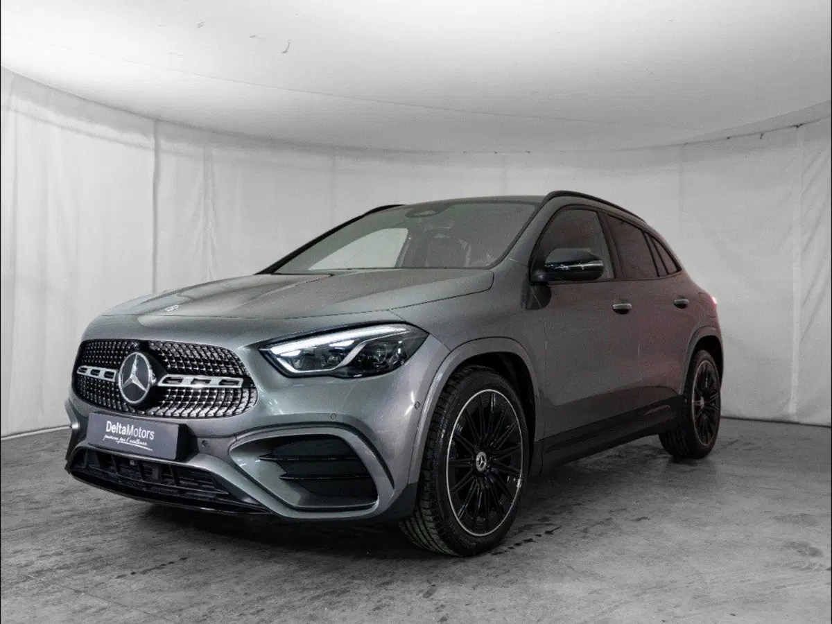 Mercedes-Benz GLA SUV nuova a Macerata