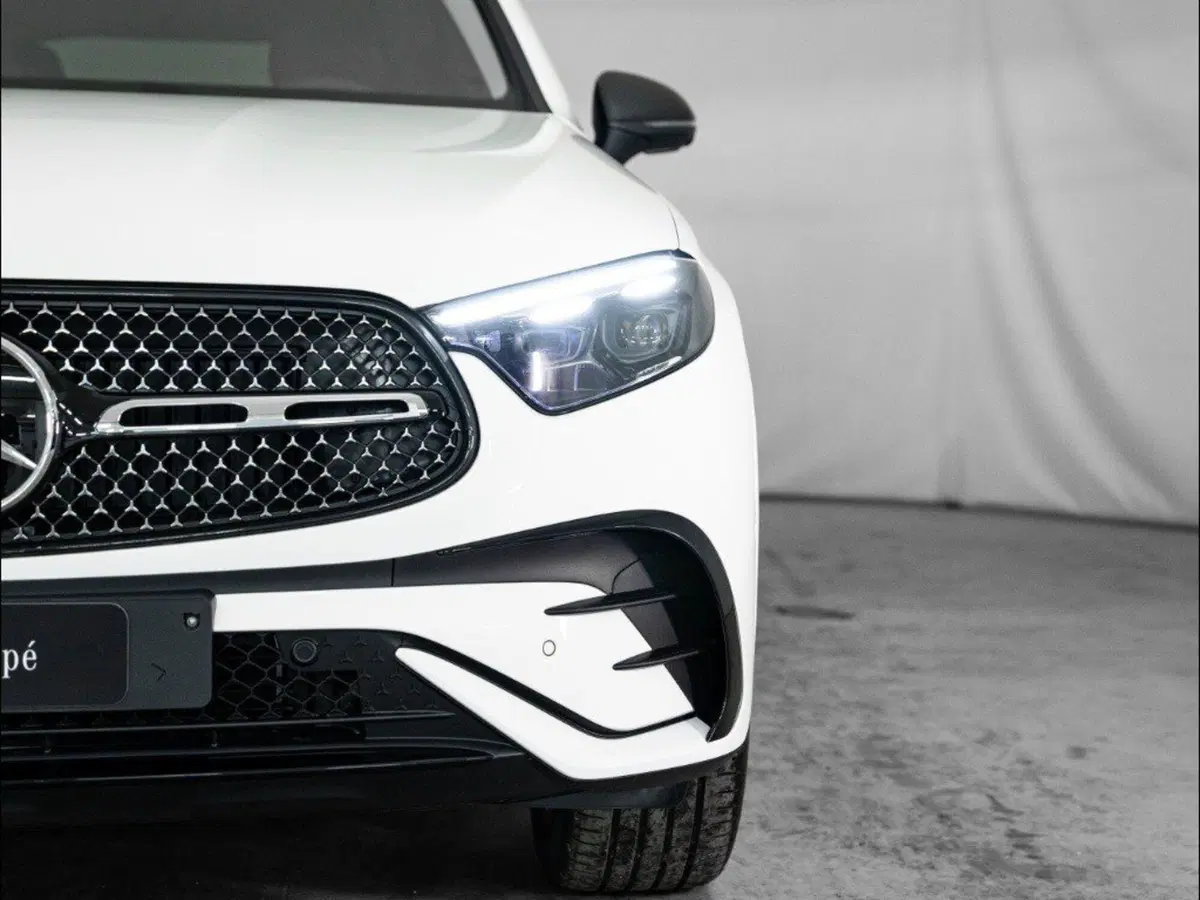 Mercedes-Benz GLC Coupé nuova a Macerata (8)