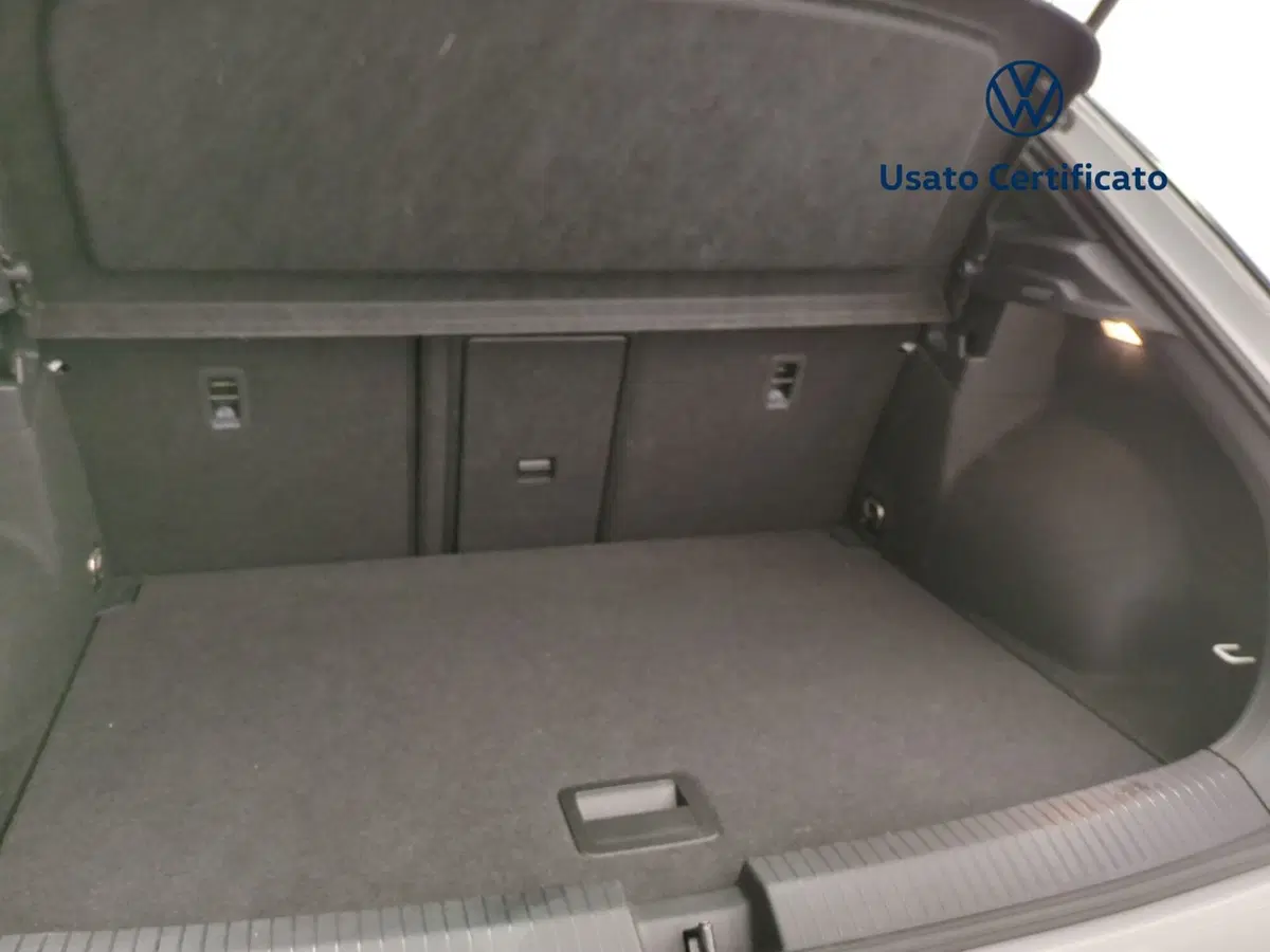 Volkswagen T-Roc usata a Avellino (12)