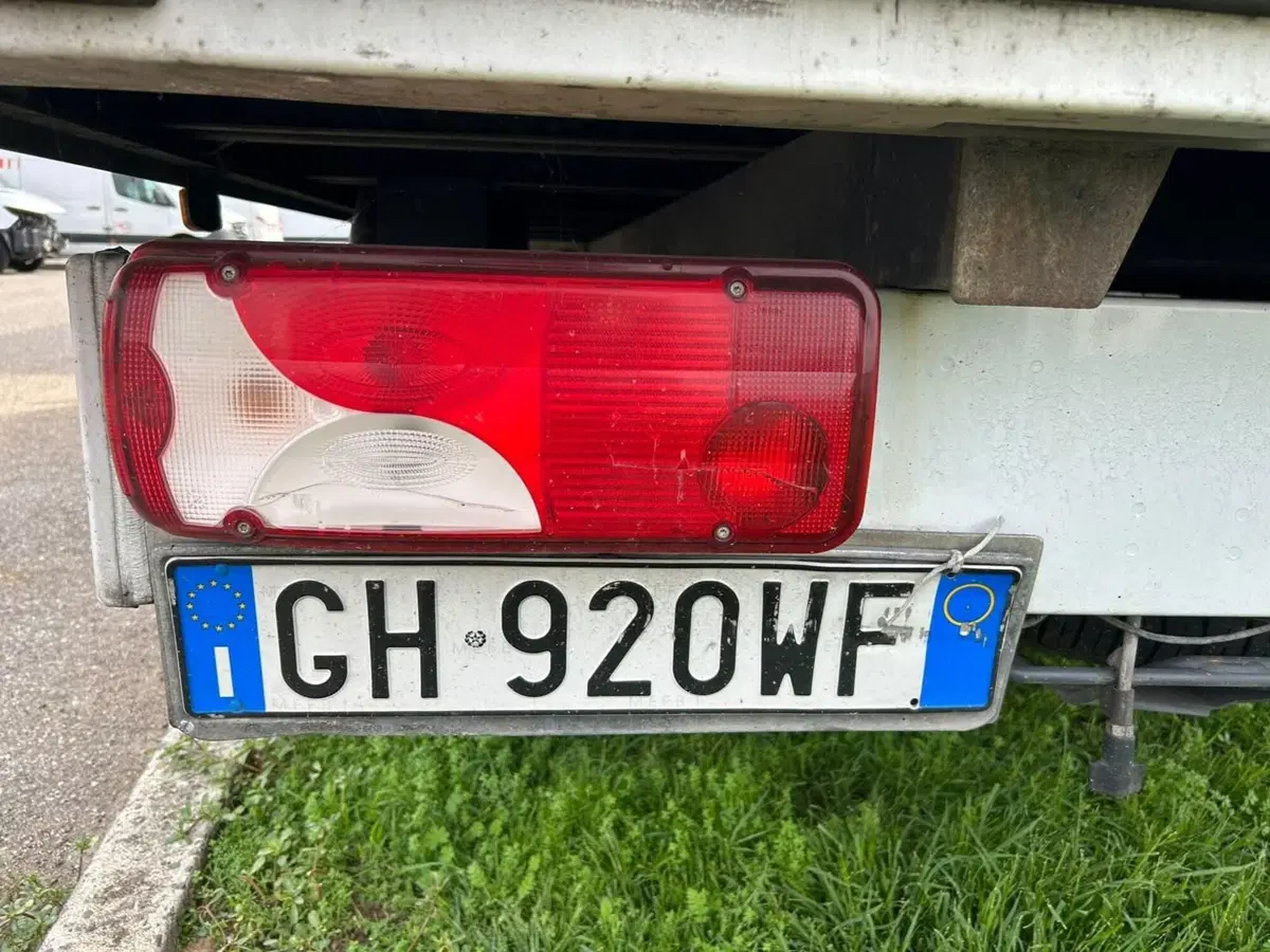 Mercedes-Benz Sprinter usata a Milano (7)