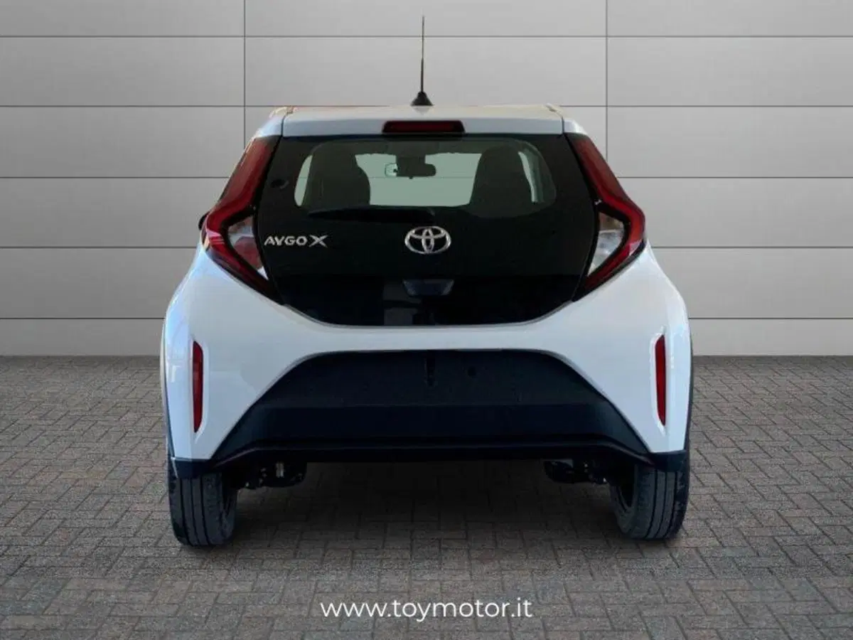 Toyota Aygo X usata a Perugia (13)