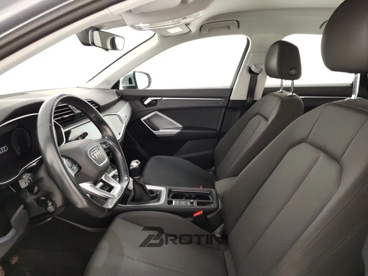 Audi Q3 usata a Massa-Carrara (7)