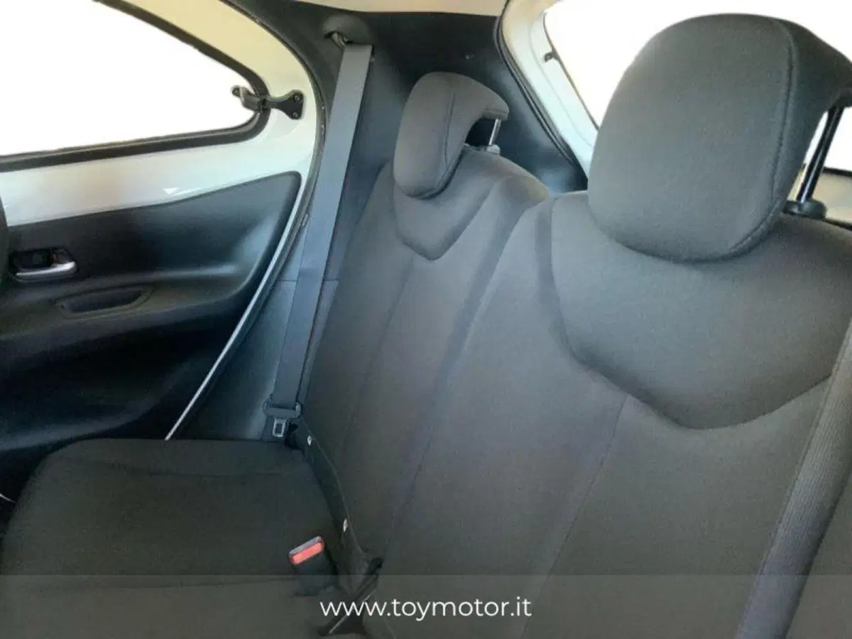 Toyota Aygo X usata a Perugia (11)
