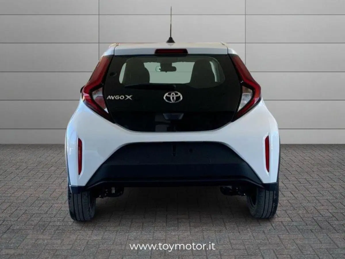 Toyota Aygo X usata a Perugia (12)