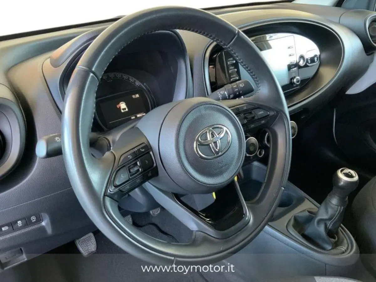 Toyota Aygo X usata a Perugia (9)