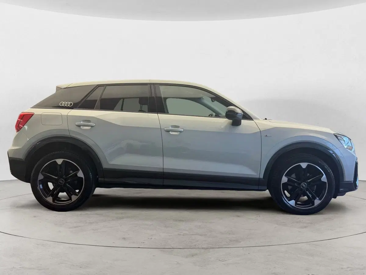 Audi Q2 usata a Caserta (4)