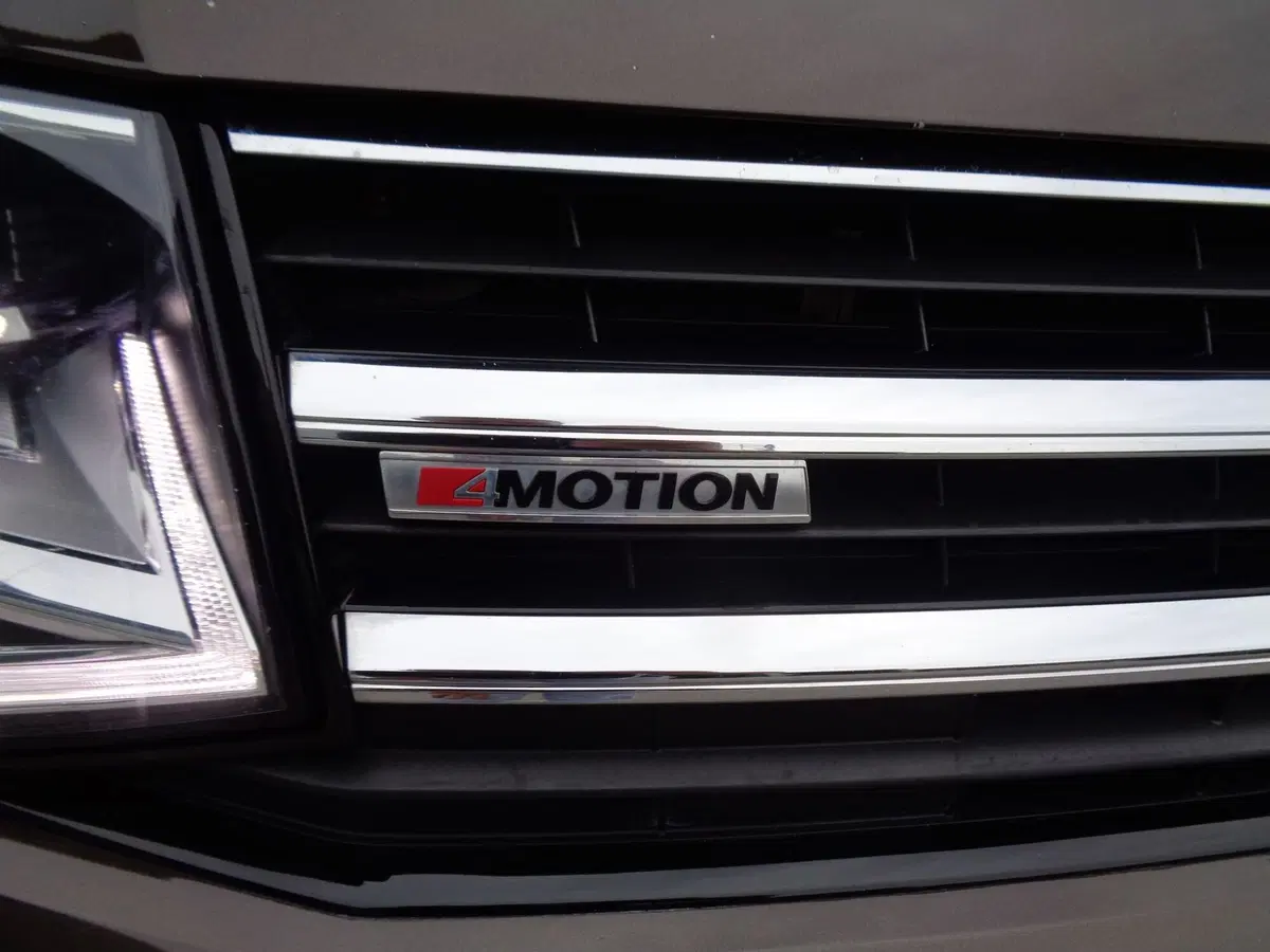 Volkswagen Multivan usata a Belluno (5)