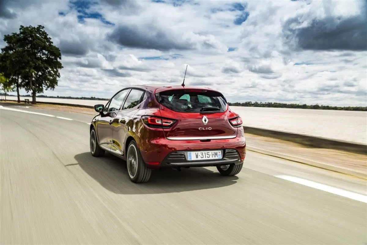 Renault Clio usata a Palermo (3)
