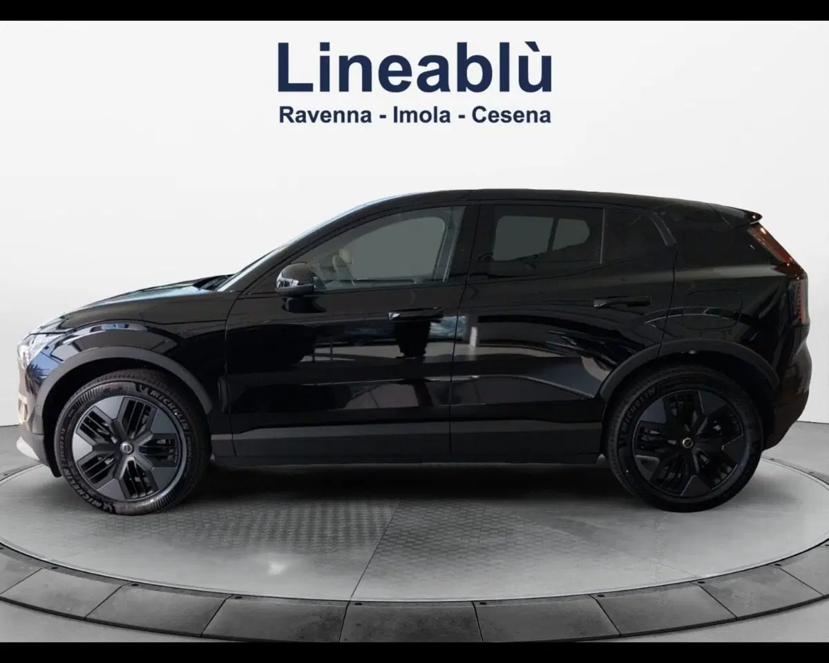 Volvo EX30 Cross Country nuova a Bologna (2)