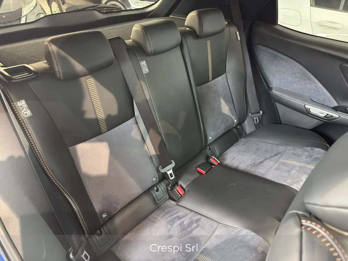 Lexus LBX usata a Varese (13)
