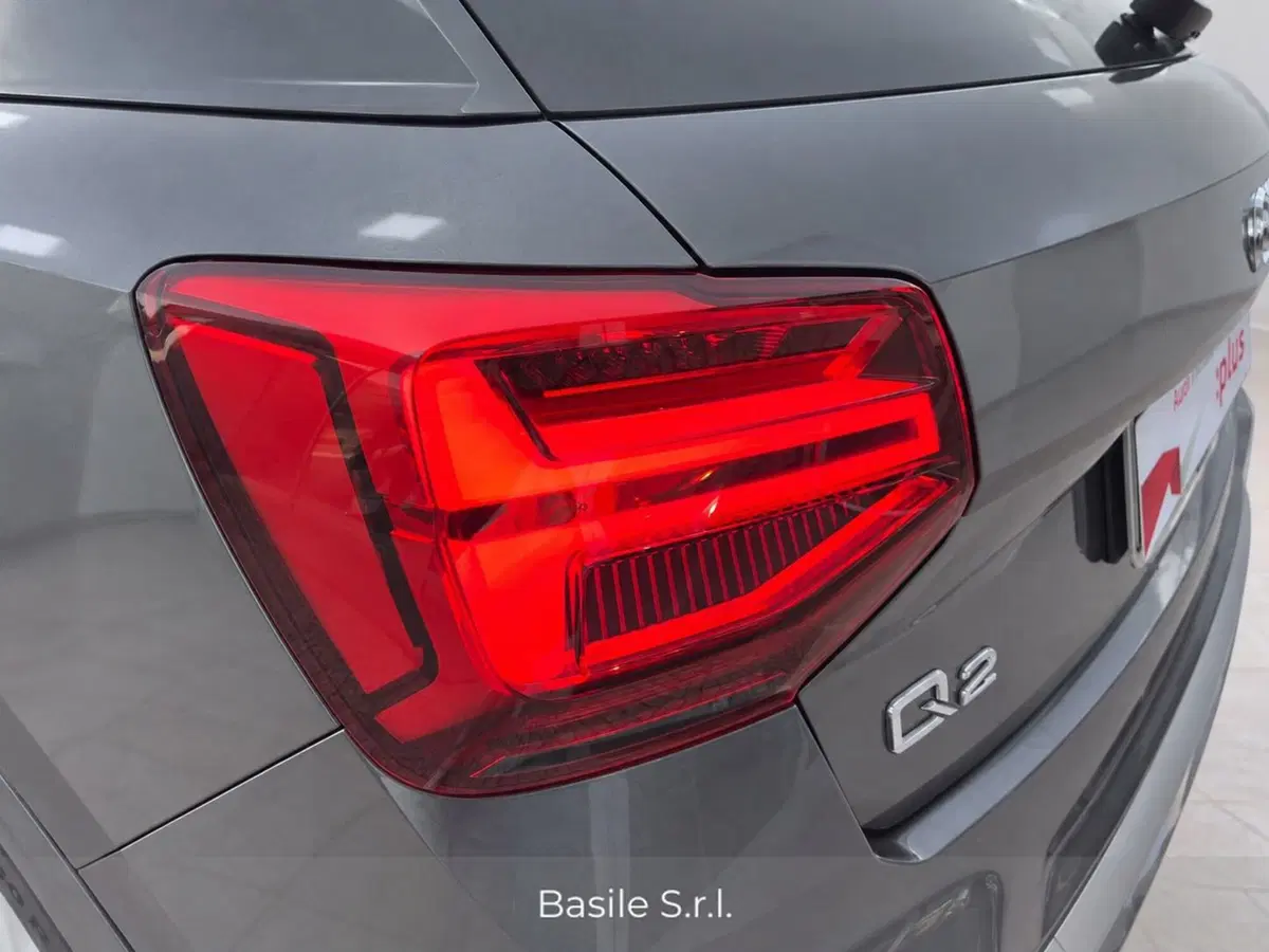 Audi Q2 usata a Taranto (4)