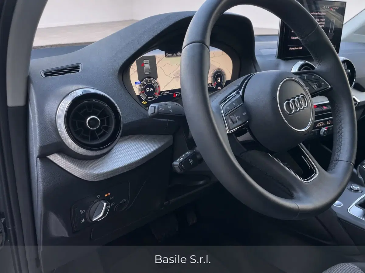 Audi Q2 usata a Taranto (8)