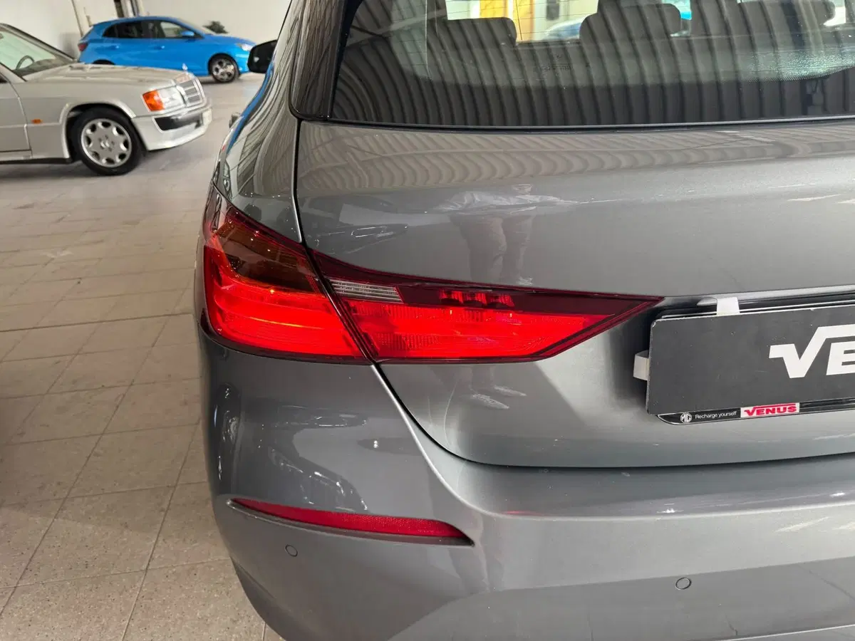 BMW Serie 1 nuova a Monza e Brianza (16)