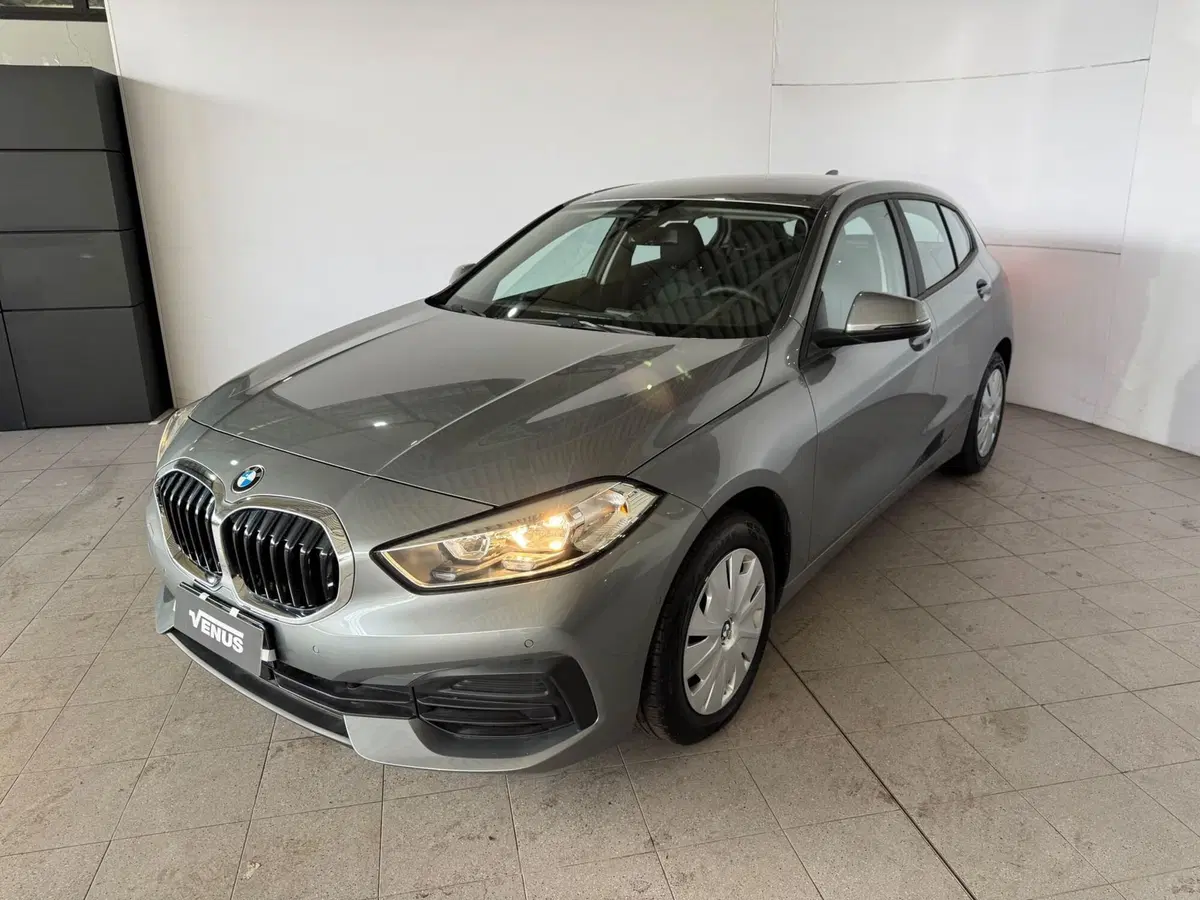BMW Serie 1 nuova a Monza e Brianza (3)