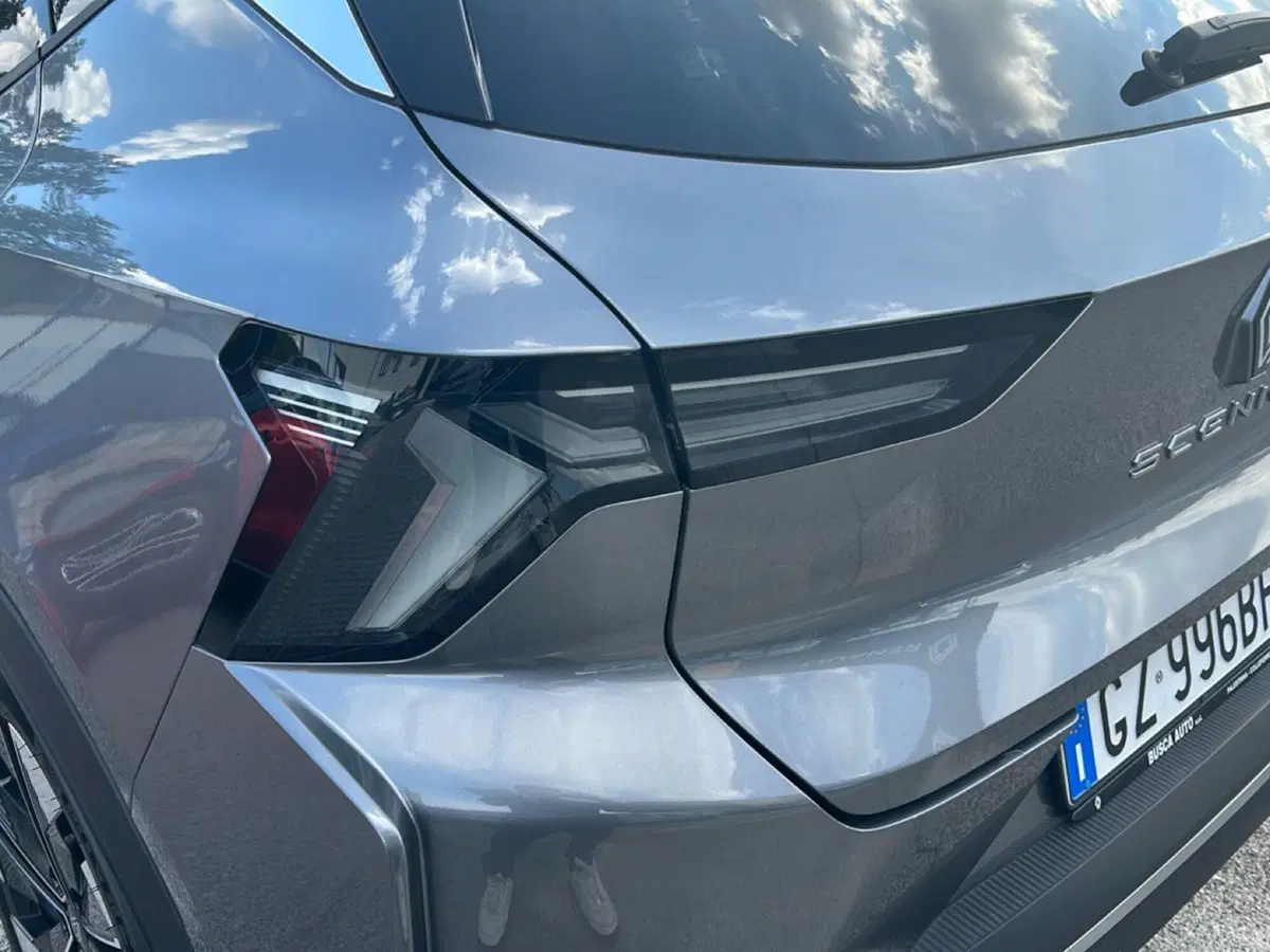 Renault Scenic E-Tech Electric usata a Roma (10)