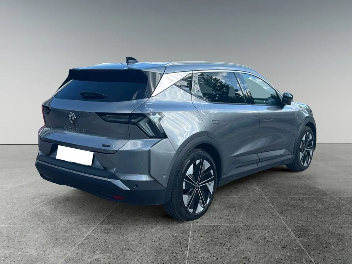 Renault Scenic E-Tech Electric usata a Roma (5)