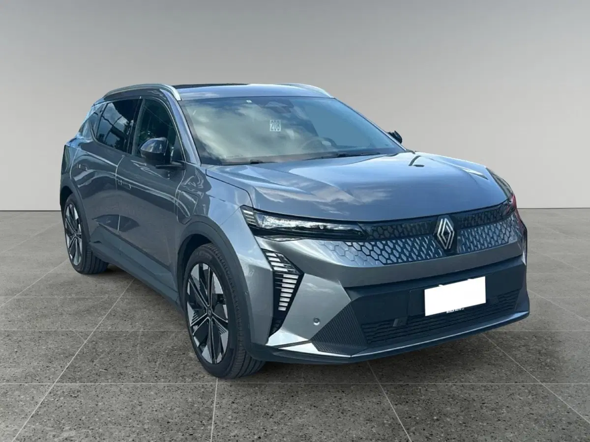 Renault Scenic E-Tech Electric usata a Roma (7)