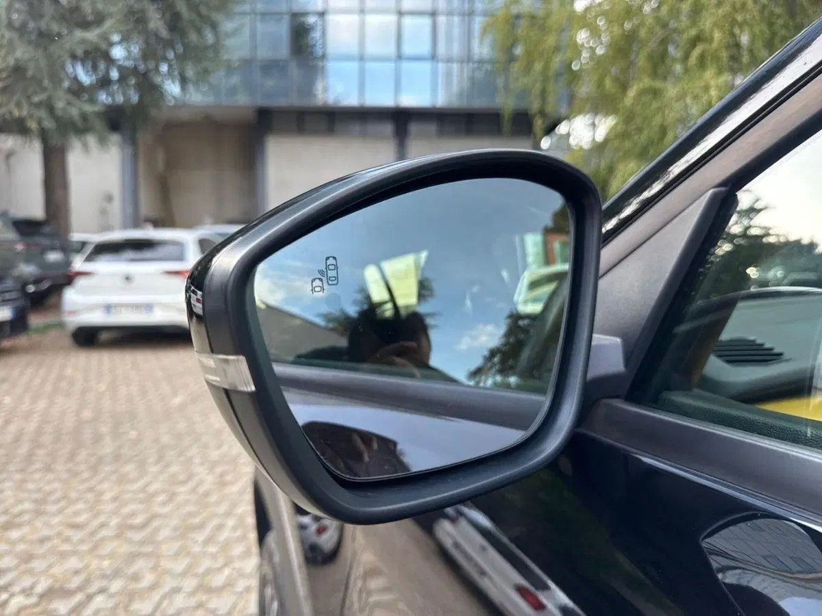Jeep Avenger usata a Firenze (18)
