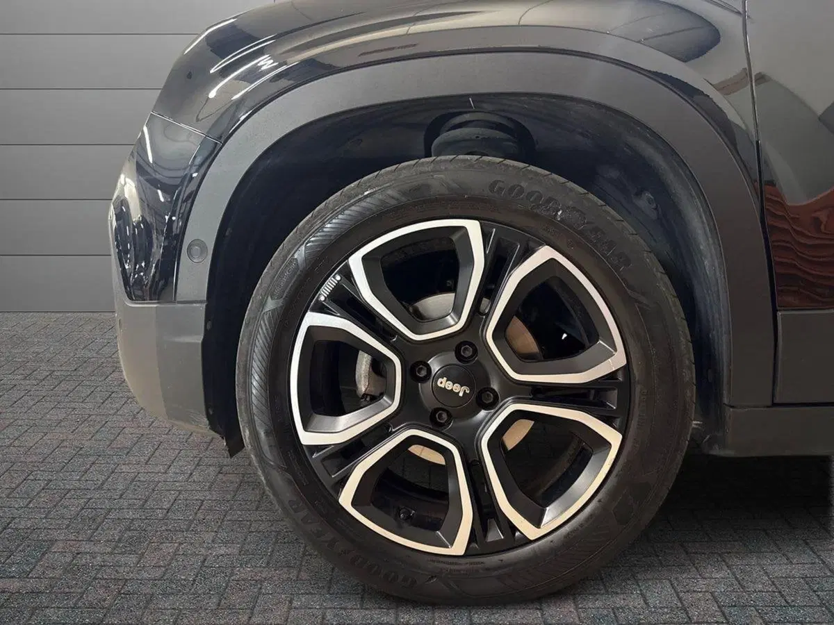 Jeep Avenger usata a Firenze (6)