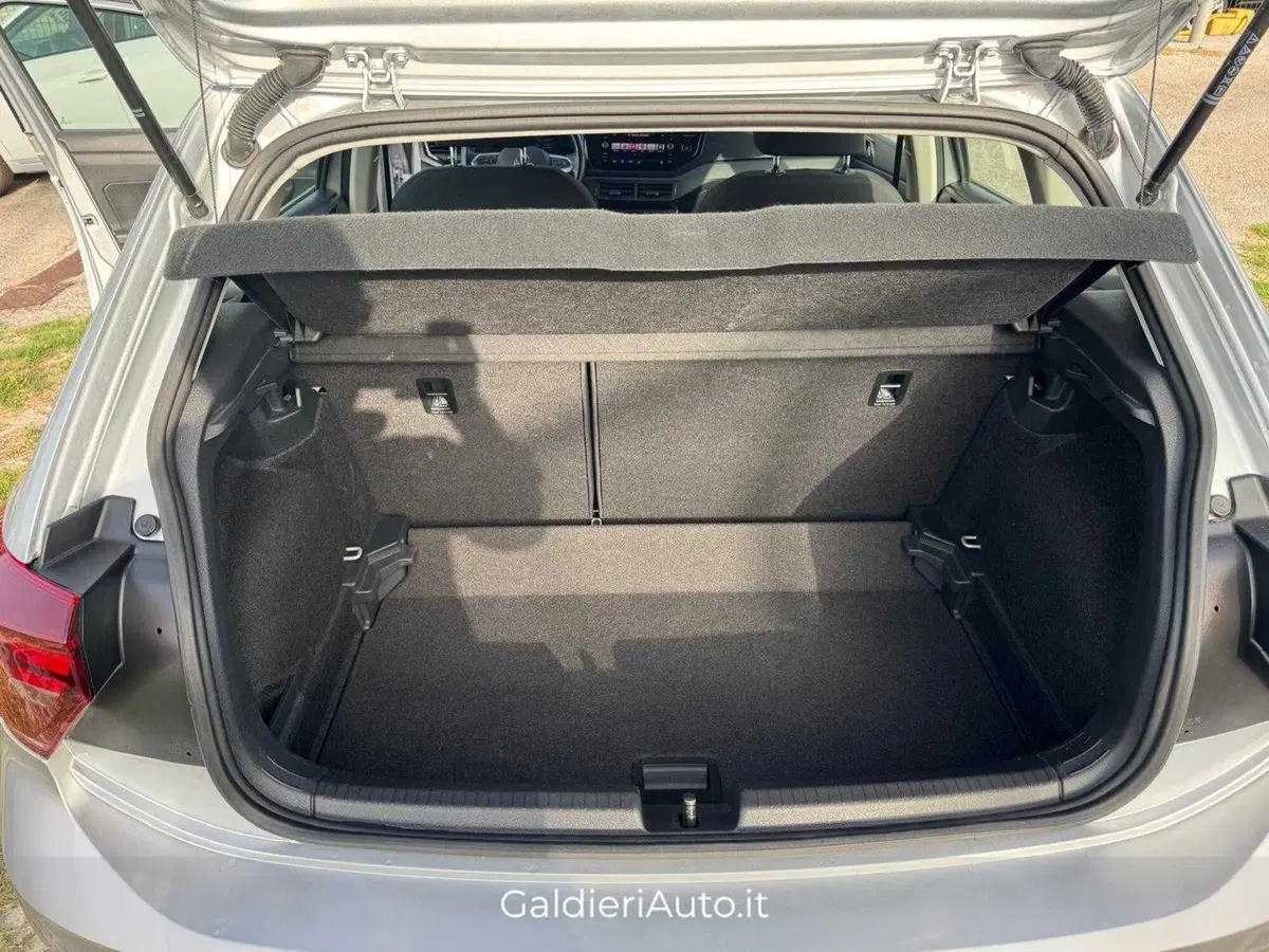Volkswagen Polo usata a Salerno (12)