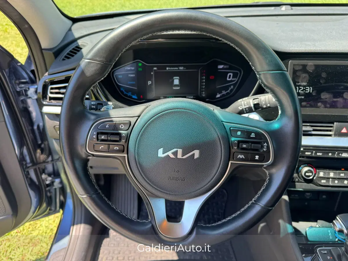 Kia Niro usata a Salerno (19)