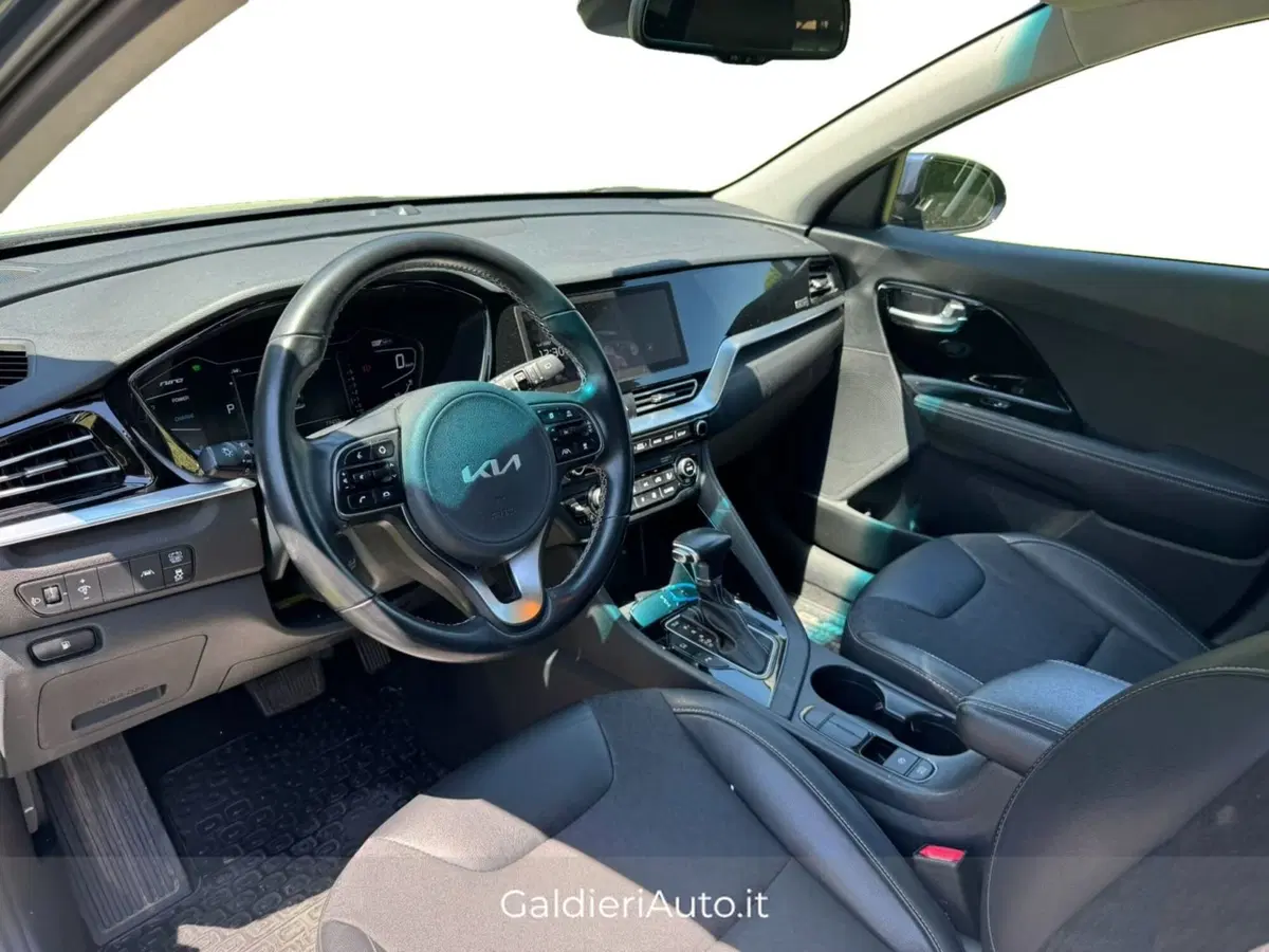 Kia Niro usata a Salerno (8)